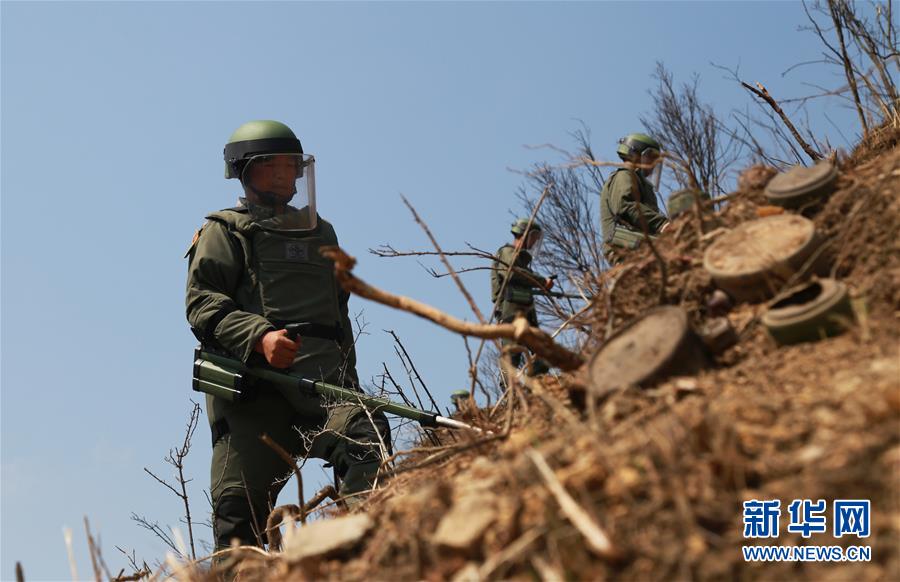 （圖文互動）（2）和平年代，離死神最近的人——南部戰(zhàn)區(qū)陸軍云南掃雷大隊邊境掃雷排爆記事