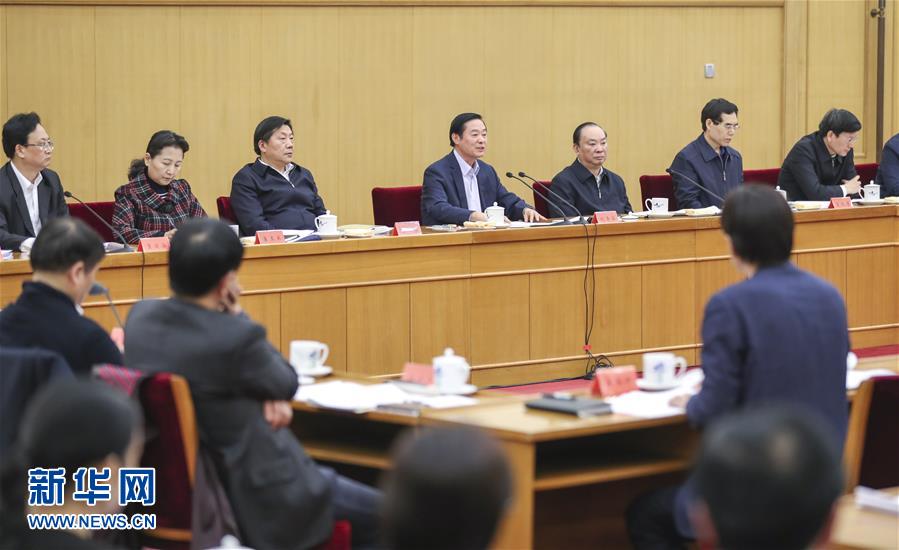 3月17日，中共中央政治局委員、中央書記處書記、中宣部部長劉奇葆在北京出席中華優(yōu)秀傳統(tǒng)文化傳承發(fā)展工作座談會。 新華社記者丁林攝