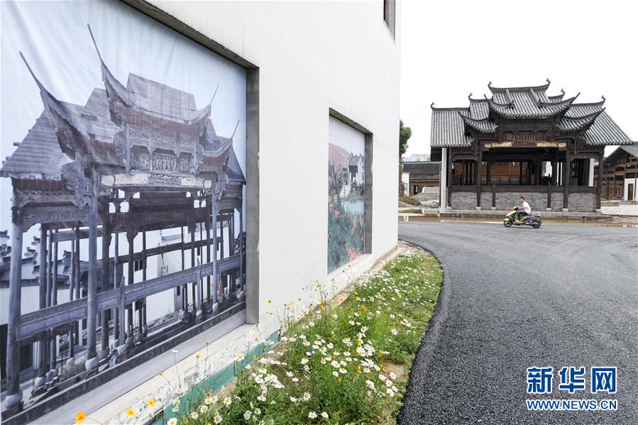（新華全媒頭條·搶救古民居·圖文互動）（5）當(dāng)古民居遇上城鎮(zhèn)化，如何留住鄉(xiāng)愁？