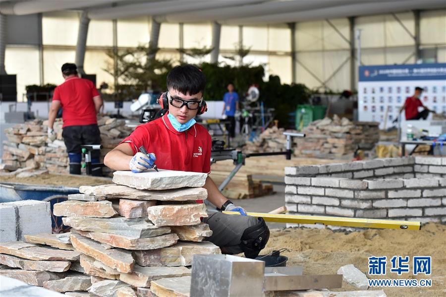 （新華全媒頭條·圖文互動）（2）上下合力，聚力破障，開辟“大國工匠”建設新格局