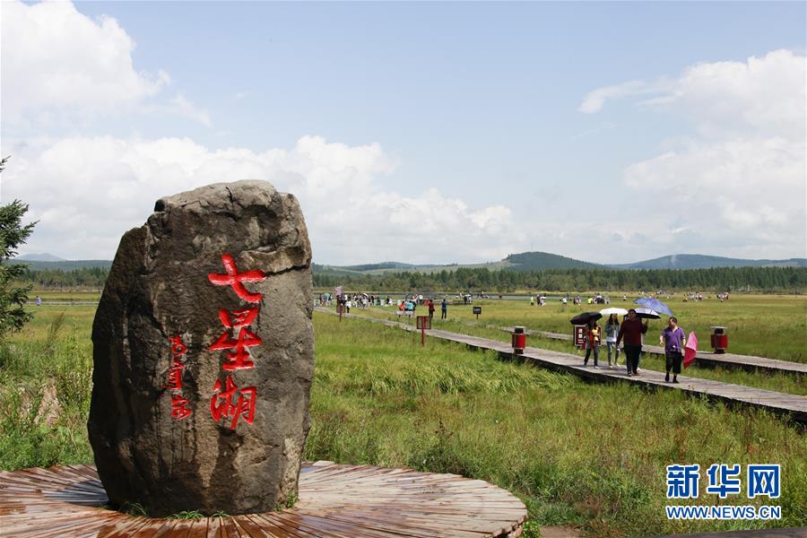 （新華全媒頭條·圖文互動(dòng)）（1）那一抹綠色，走進(jìn)越來越多人心里——河北塞罕壩續(xù)寫新時(shí)代綠色傳奇
