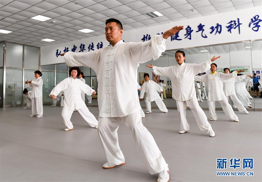 （新華全媒頭條·圖文互動(dòng)）（2）奔跑吧，健康中國(guó)——全民健身在路上