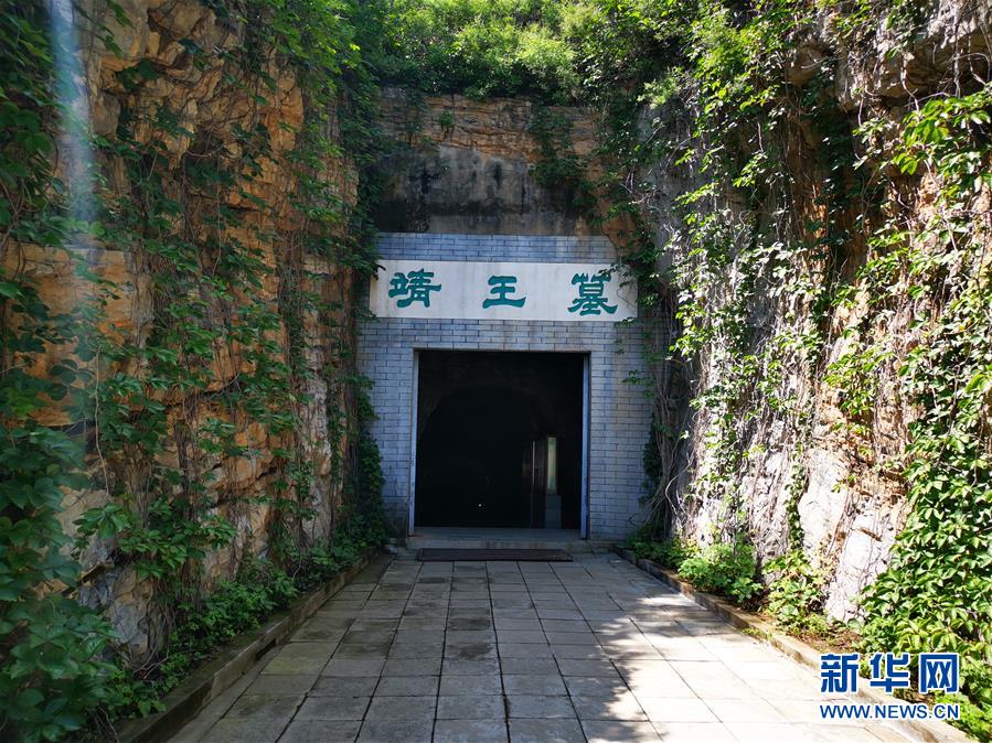 （新華調(diào)查·新中國考古重大發(fā)現(xiàn)·圖文互動）（3）滿城漢墓：點(diǎn)一盞長信宮燈，看不盡金縷玉衣