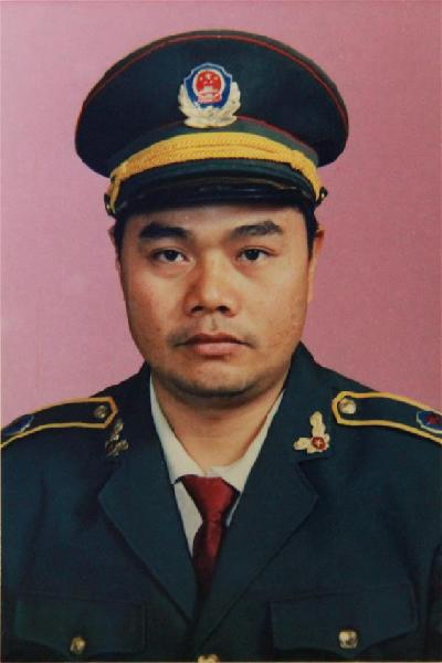 （為了民族復(fù)興·英雄烈士譜·圖文互動）經(jīng)濟(jì)建設(shè)的保護(hù)神：楊啟泉