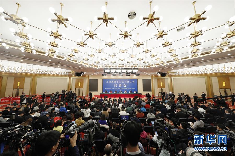 （兩會(huì)·XHDW）（9）政協(xié)委員談優(yōu)化營(yíng)商環(huán)境、促進(jìn)民營(yíng)經(jīng)濟(jì)高質(zhì)量發(fā)展