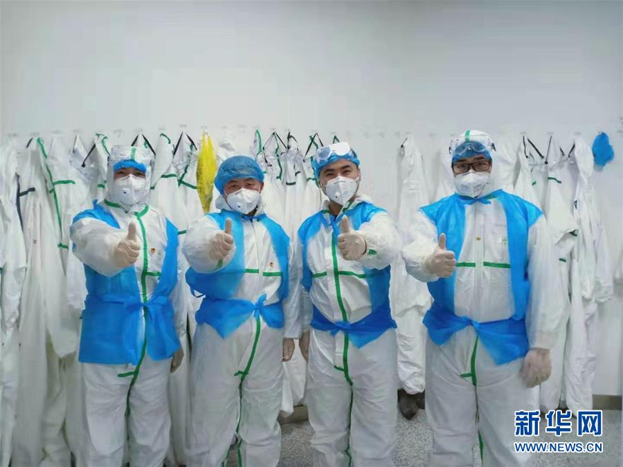 （習(xí)近平致敬的戰(zhàn)“疫”英雄·志愿者篇·圖文互動(dòng)）（2）他們，微光成炬照征程