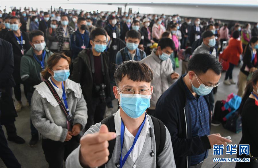 （新華全媒頭條·圖文互動(dòng)）（4）春天，匯聚復(fù)蘇的力量——寫在2020年首季中國經(jīng)濟(jì)收官之際