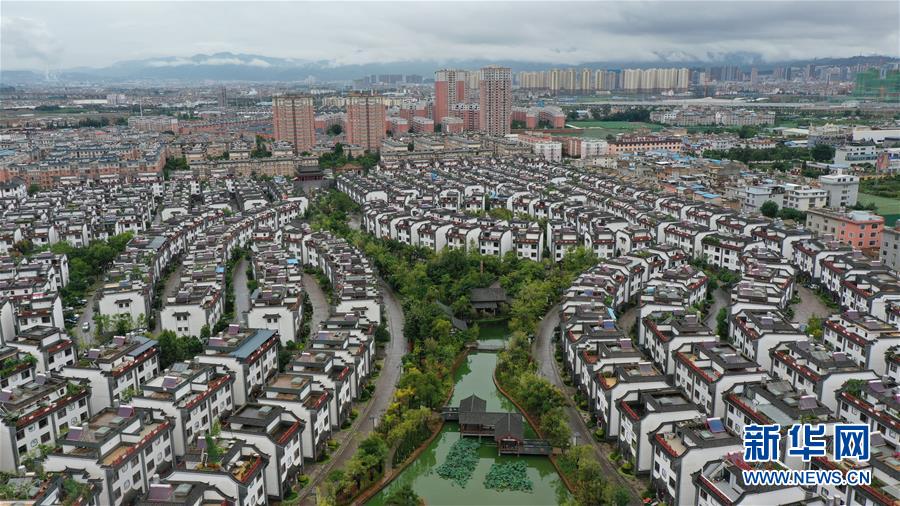 （走向我們的小康生活·圖文互動）（2）“云南第一村”，共同富裕為什么能？
