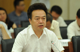中國電信集團公司黨組成員、副總經(jīng)理楊小偉發(fā)言