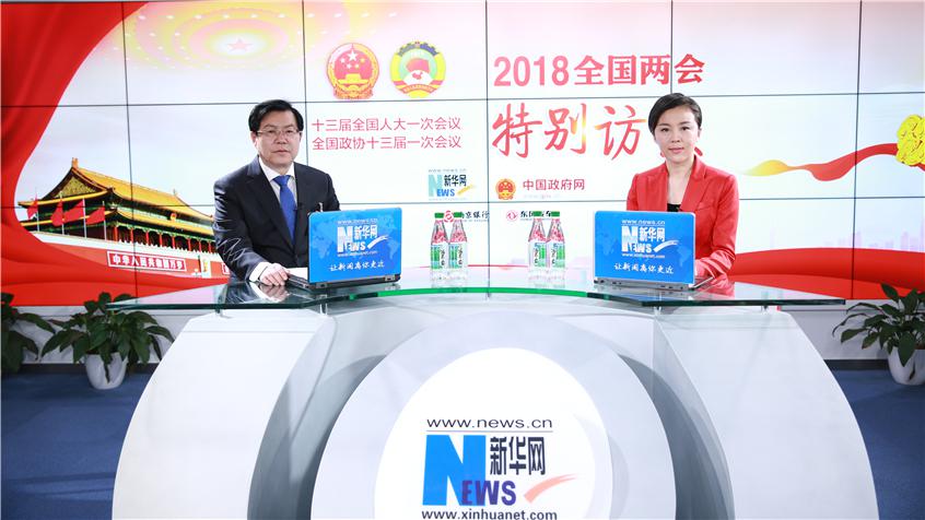 曾文明：推動各方力量向脫貧攻堅聚合，堅決打贏脫貧攻堅硬仗