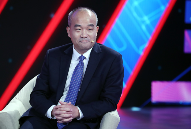 要解決中國(guó)的卡脖子問題：一要有定力，二要用時(shí)間