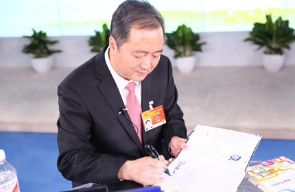 “創(chuàng)新不僅是技術(shù)創(chuàng)新、管理創(chuàng)新，還有商業(yè)模式的創(chuàng)新。”