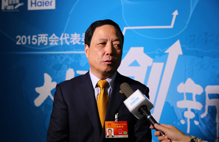 “一個(gè)技術(shù)點(diǎn)上的創(chuàng)新，形成一個(gè)體系的技術(shù)創(chuàng)新，再形成一個(gè)體系的標(biāo)準(zhǔn)。”