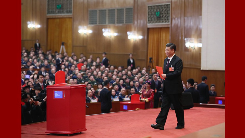 習(xí)近平當(dāng)選國(guó)家主席、中央軍委主席