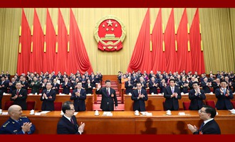 習(xí)近平當(dāng)選國(guó)家主席、中央軍委主席