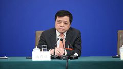 全國政協(xié)常委、全國工商聯(lián)副主席、正泰集團(tuán)董事長 南存輝