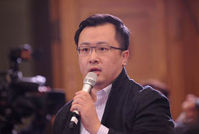 人民日報(bào)、人民網(wǎng)記者提問