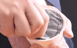 味同嚼鐵？ 日本“鐵味”冰淇淋面世