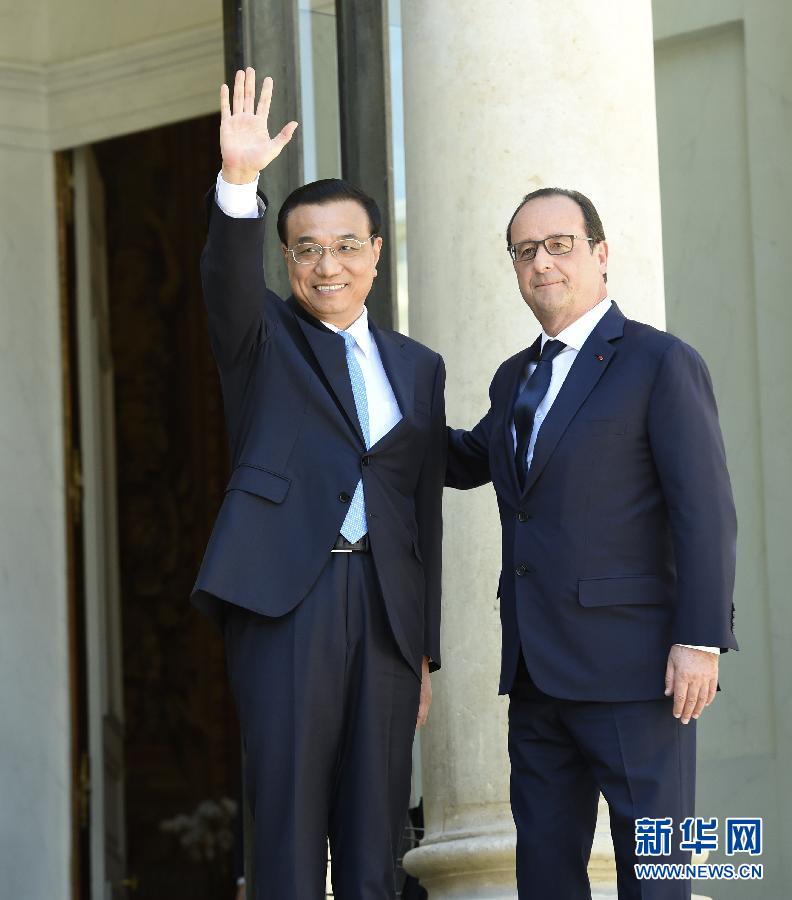 當(dāng)?shù)貢r間6月30日下午，中國國務(wù)院總理李克強在巴黎愛麗舍宮會見法國總統(tǒng)奧朗德。 新華社記者李學(xué)仁攝 