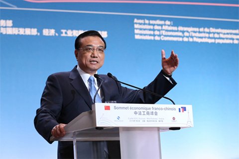 李克強(qiáng)總理2日在中法工商峰會演講時(shí)表示，中法建交50年來，兩國關(guān)系積累了寶貴經(jīng)驗(yàn)，未來50年的中法關(guān)系將更燦爛輝煌。中國政府網(wǎng)