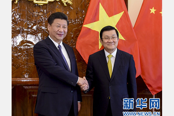 11月6日，中共中央總書記、國家主席習(xí)近平在河內(nèi)同越南國家主席張晉創(chuàng)舉行會談。 新華社記者李學(xué)仁攝