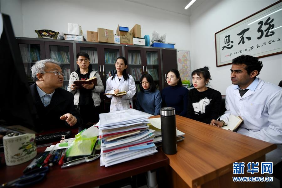 （在習(xí)近平新時(shí)代中國特色社會主義思想指引下——新時(shí)代新作為新篇章·總書記關(guān)切開放事·圖文互動）（1）來中國“學(xué)種地”的“洋學(xué)生”