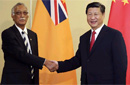 習(xí)近平會見紐?？偫? /></a></td>
</tr>
<tr>
<td height=